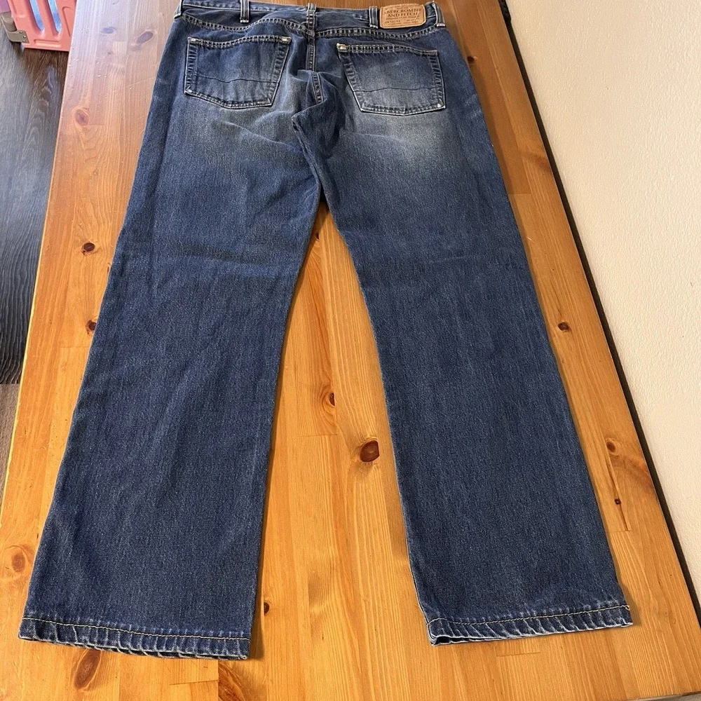 Vintage Abercrombie & Fitch jeans Men's 32X29 blue Straight leg Made In USA